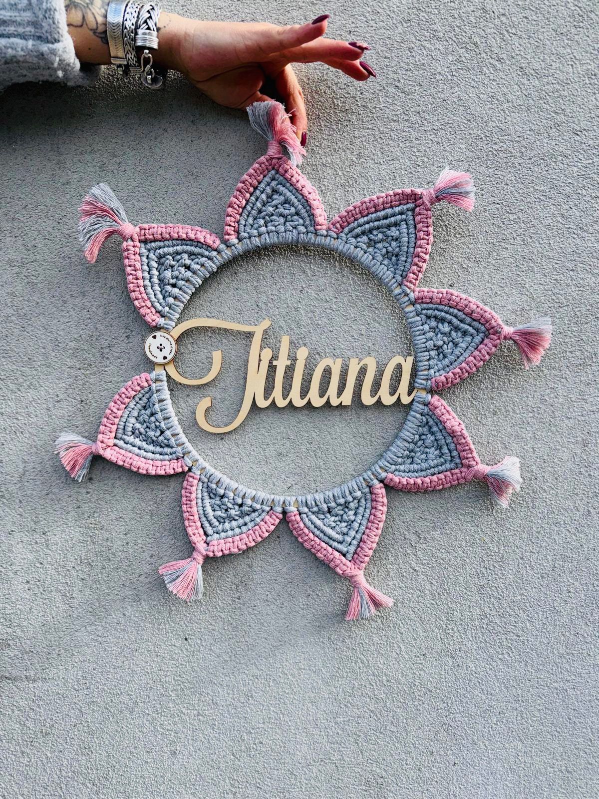 Couronnes Personnalisées en Macramé - Image 4